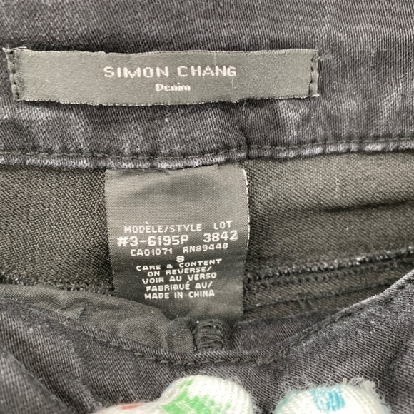 Simon Chang Jeans Women's 8 Mid Rise Straight Leg Blacked Denim 5 Pocket Causal - Picture 5 of 12